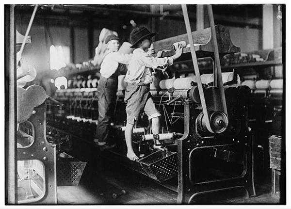 Children working in a cotton mill. Macon, GA